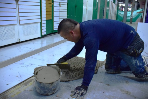La adecuación de los pisos del centro comercial Villa de las Palmas va a buen ritmo ¡conozca la obra! -
