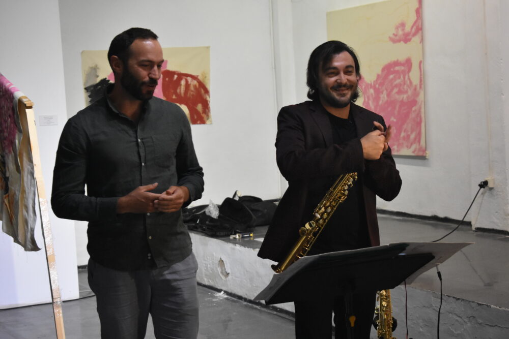 Pedro Pablo Cámara y su concierto "Nudos" sorprende a los asistentes al Espacio-Arte El Dorado