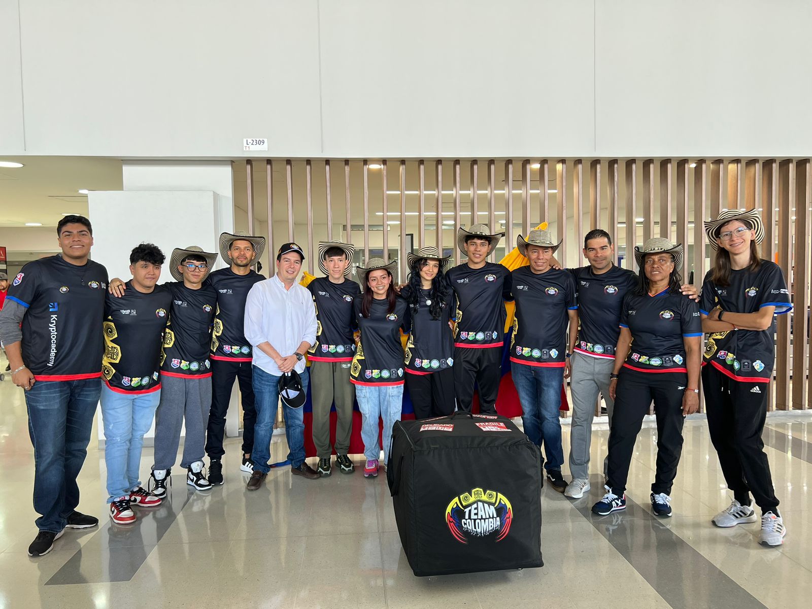  ¡Palmira en Singapur! Estudiantes de cuatro instituciones educativas debutarán  en el Mundial de Robótica ¡Conoce todos los detalles! -