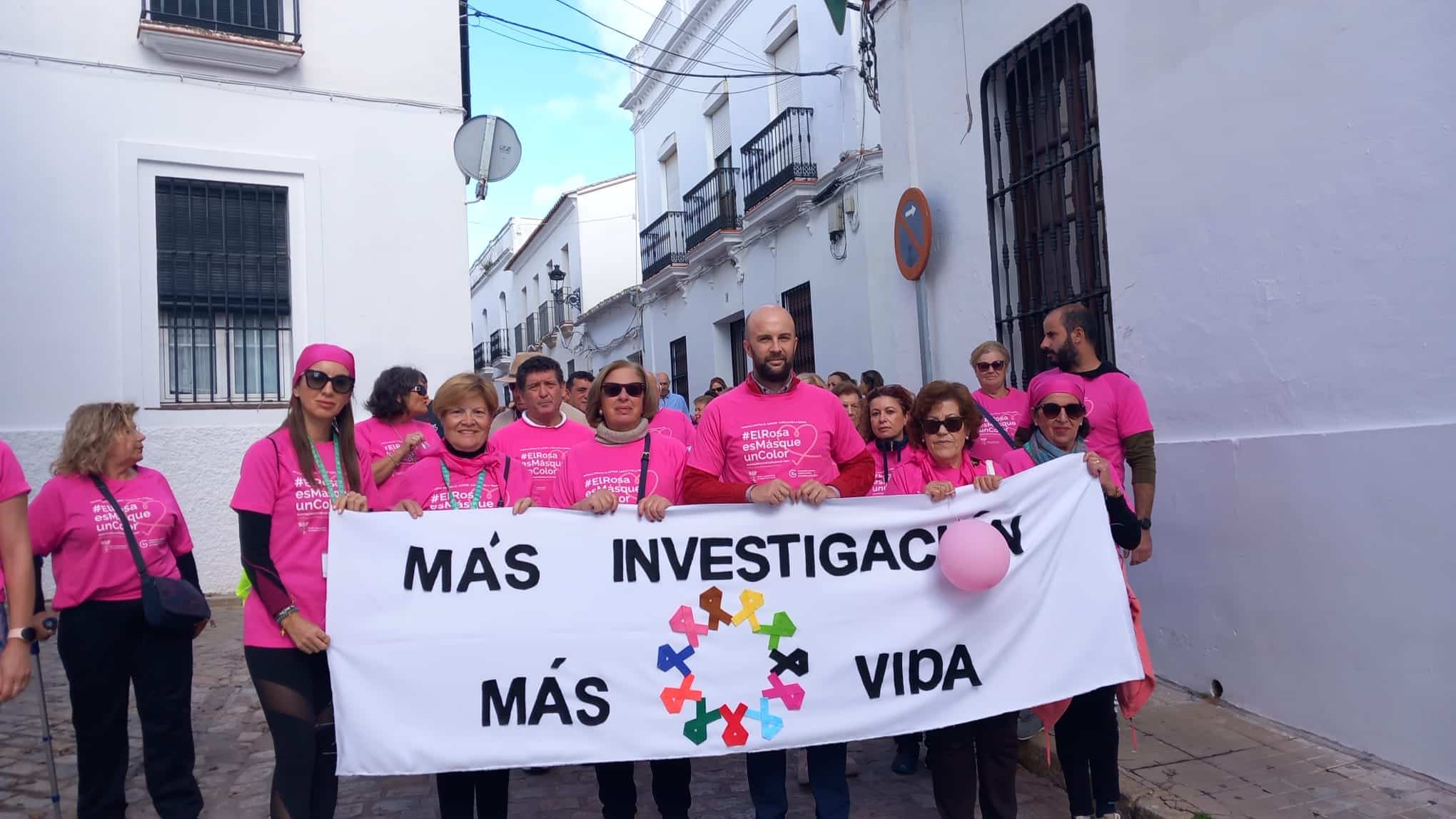 Celebrada la Marcha contra el cáncer en Cazalla de la Sierra. “El rosa es más que un color”. – Cazalla de la Sierra
