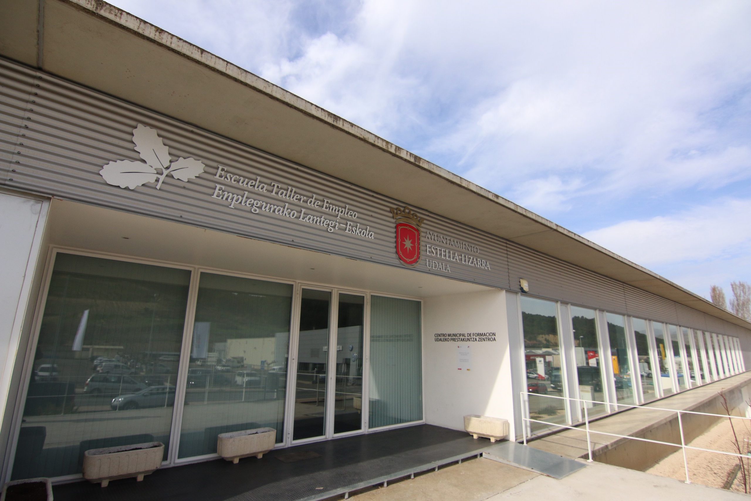 El Ayuntamiento de Estella-Lizarra consigue 1,34 millones de euros de subvención del SNE para impartir dos escuelas taller, una de Hostelería y otra de Carrocería de Vehículos – Ayuntamiento Estella-Lizarra Udala