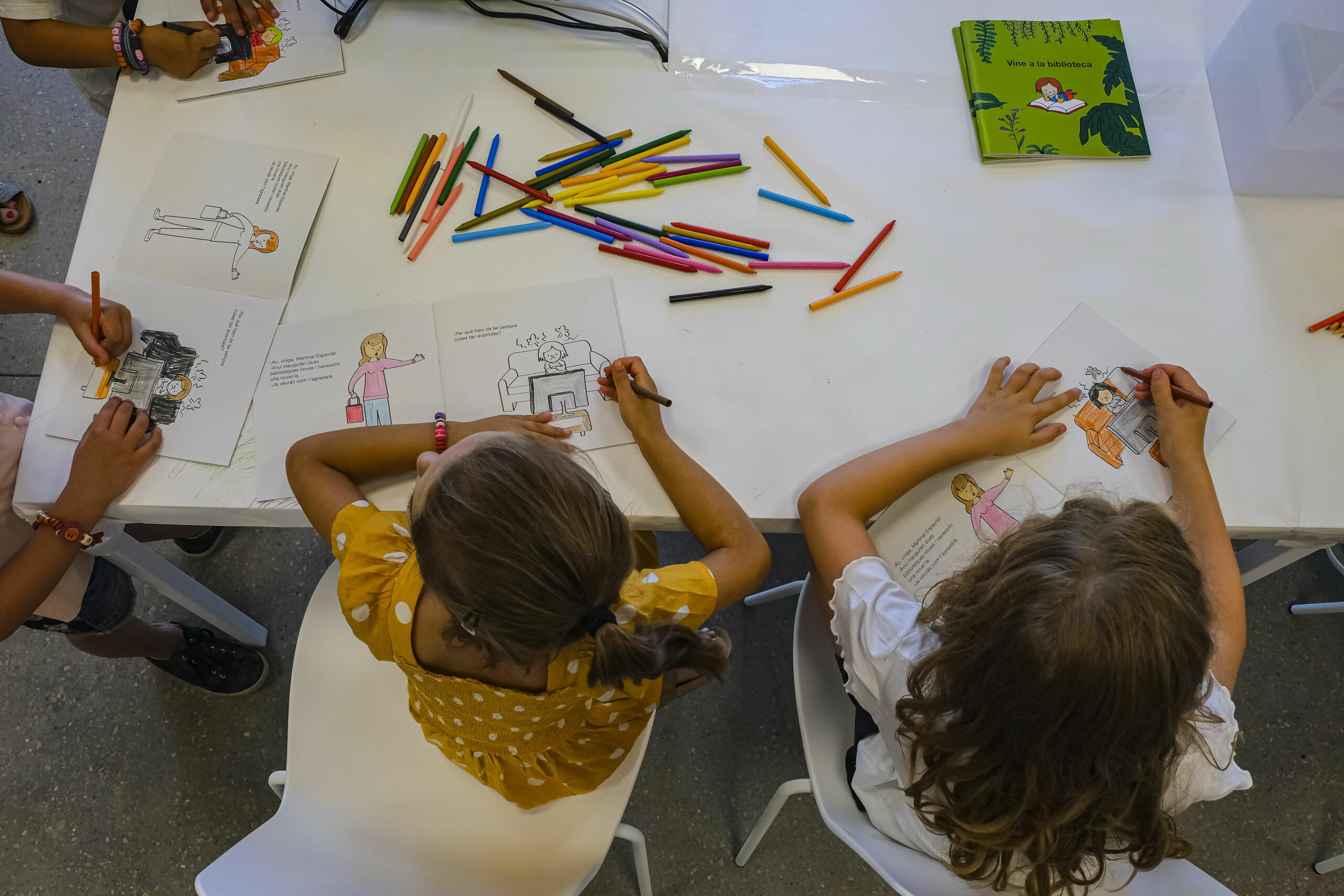 La Red de Bibliotecas de Cornellà se llena de propuestas de la Muestra del Cómic