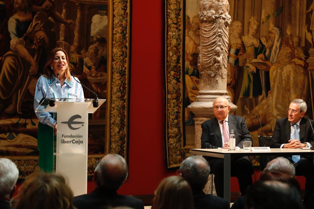 La alcaldesa clausura el congreso de Real Sociedades Económicas Amigas del País. Noticia. Ayuntamiento de Zaragoza