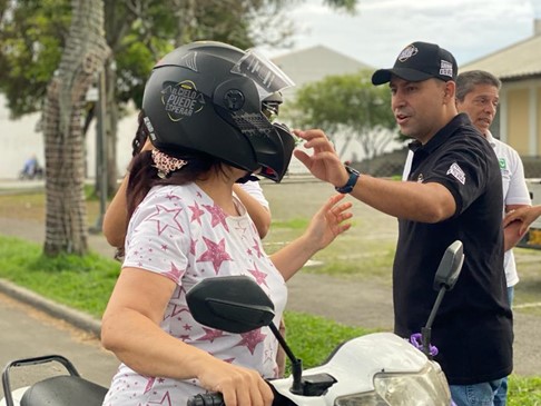 Seguimos promoviendo el uso del casco en Palmira ante la alta fatalidad de motociclistas en accidentes viales -