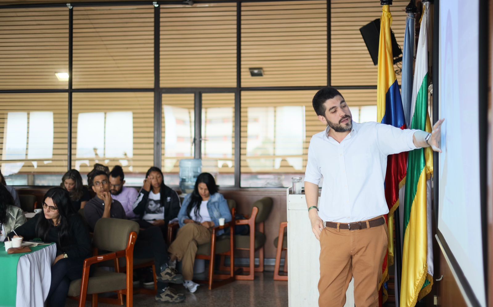  ¡Somos ejemplo! Estudiantes de la Universidad Javeriana visitaron Palmira para conocer la estrategia Pazos -