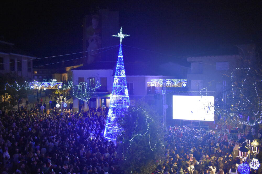 El encendido de luces da comienzo a la Navidad 2023-2024 en Quintanar de la Orden