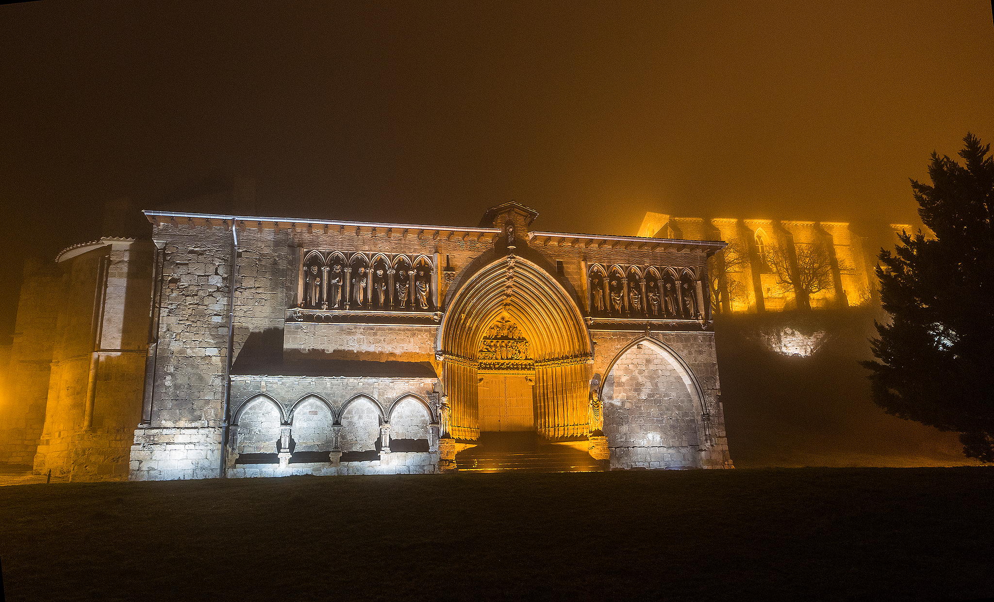 Los edificios monumentales volverán a iluminarse durante la Navidad, todos los días desde el 24 de diciembre y hasta el 6 de enero – Ayuntamiento Estella-Lizarra Udala