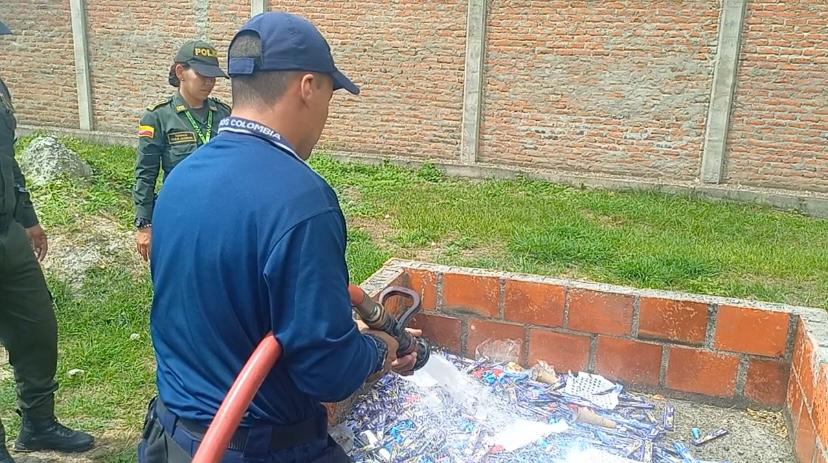 ¡Atento! Se llevaron a cabo operativos de incautación y destrucción de pólvora en el municipio