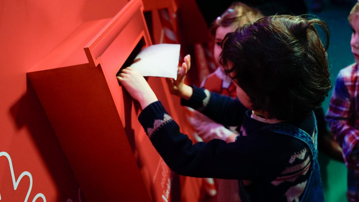 Casi 700 niños han pedido ya sus deseos a Sus Majestades de Oriente a través del servicio 012 Reyes Magos de la Comunidad de Madrid