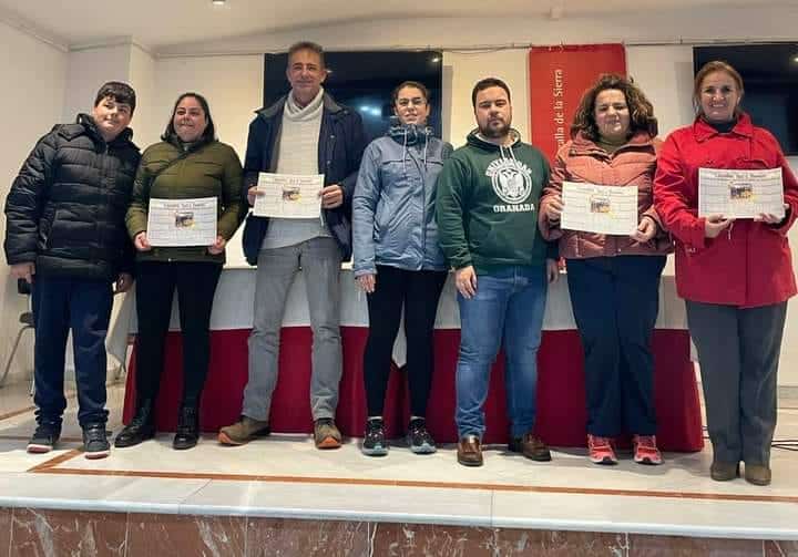 Celebrada la entrega de premios del I concurso de iluminación y decoración navideña de casas y comercios “Cazalla, Luz e Ilusión”. 