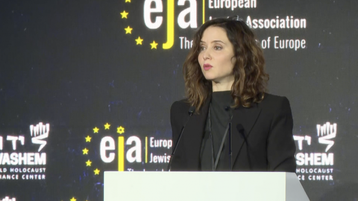 Díaz Ayuso condena que “tantos promuevan el antisemitismo desde su influencia política y mediática en gobiernos por todo el mundo”