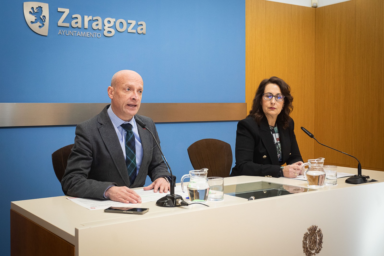 El Ayuntamiento de Zaragoza reparte 900.000 euros en ayudas para la mejora de competitividad para pymes y autónomos. Noticia. Ayuntamiento de Zaragoza