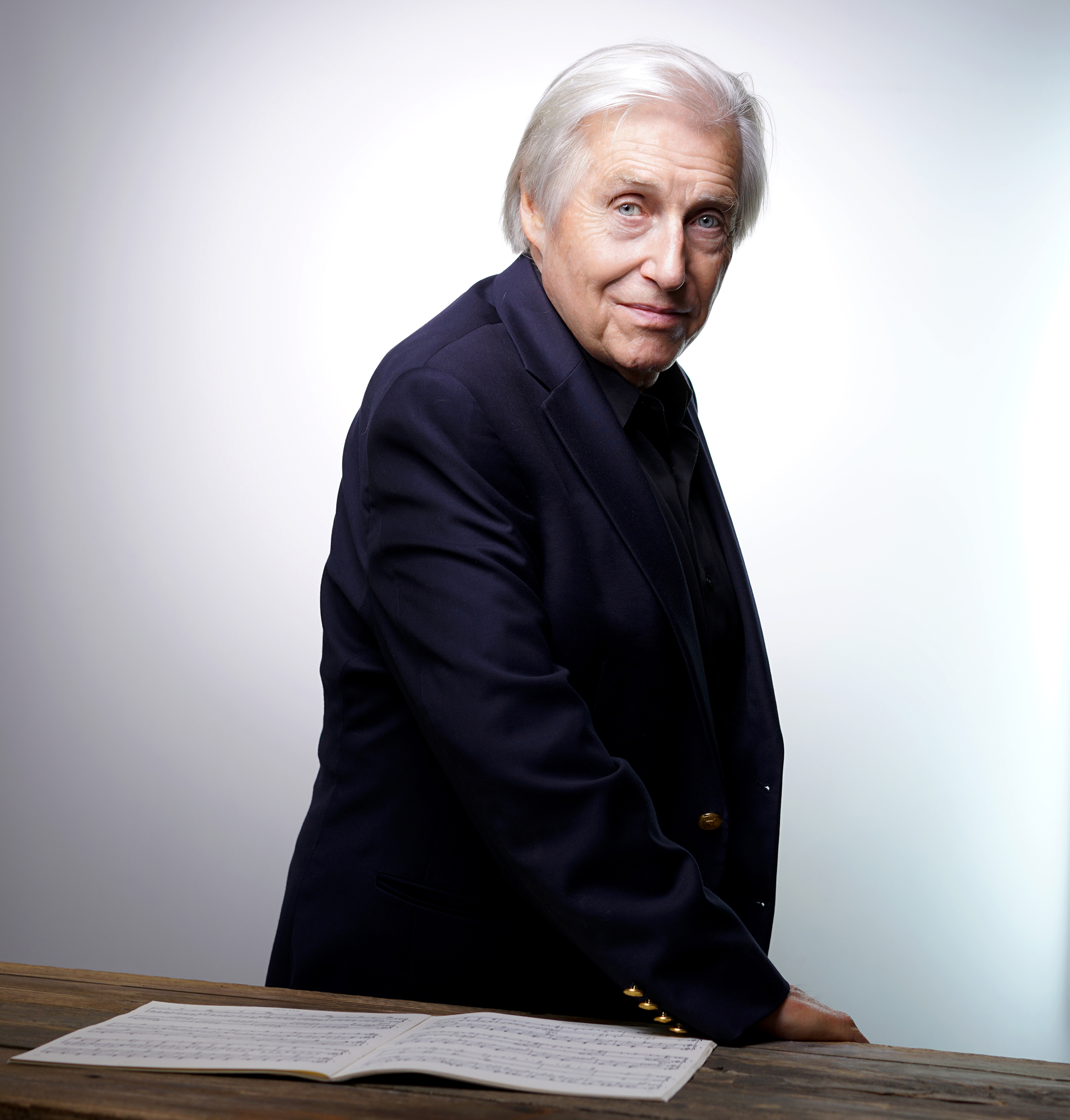El gran pianista Joaquín Achúcarro inaugura el nuevo Ciclo de Grandes Solistas Pilar Bayona. Noticia. Ayuntamiento de Zaragoza