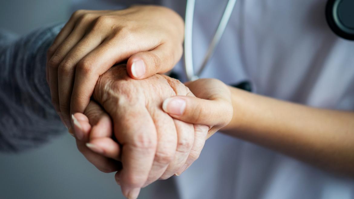 La Comunidad de Madrid forma a cerca de 200 empleados públicos en atención especializada a personas con discapacidad intelectual