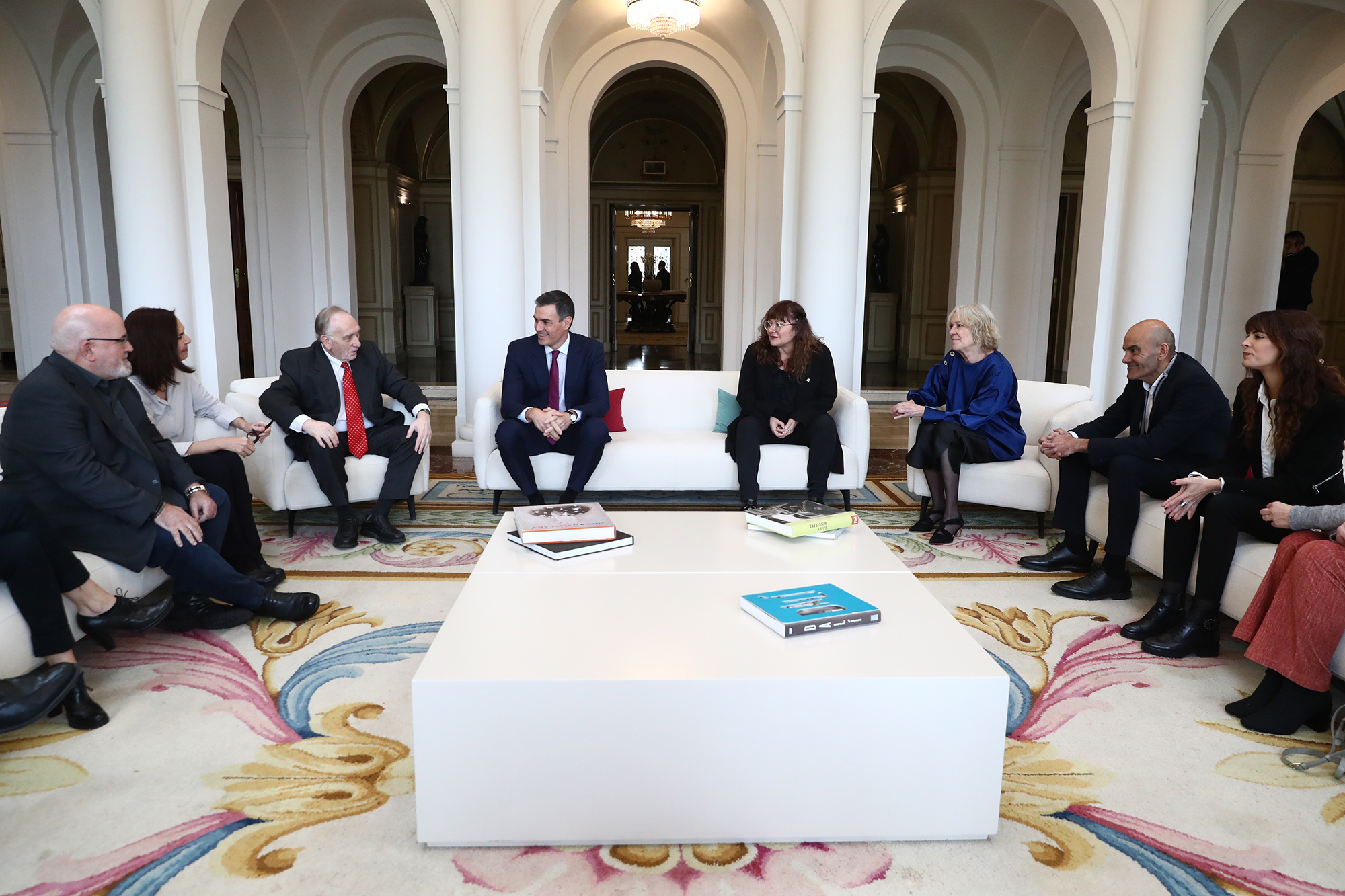 La Moncloa. 07/02/2024. El presidente del Gobierno se reúne con el sector audiovisual y cinematográfico español [Presidente/Actividad]