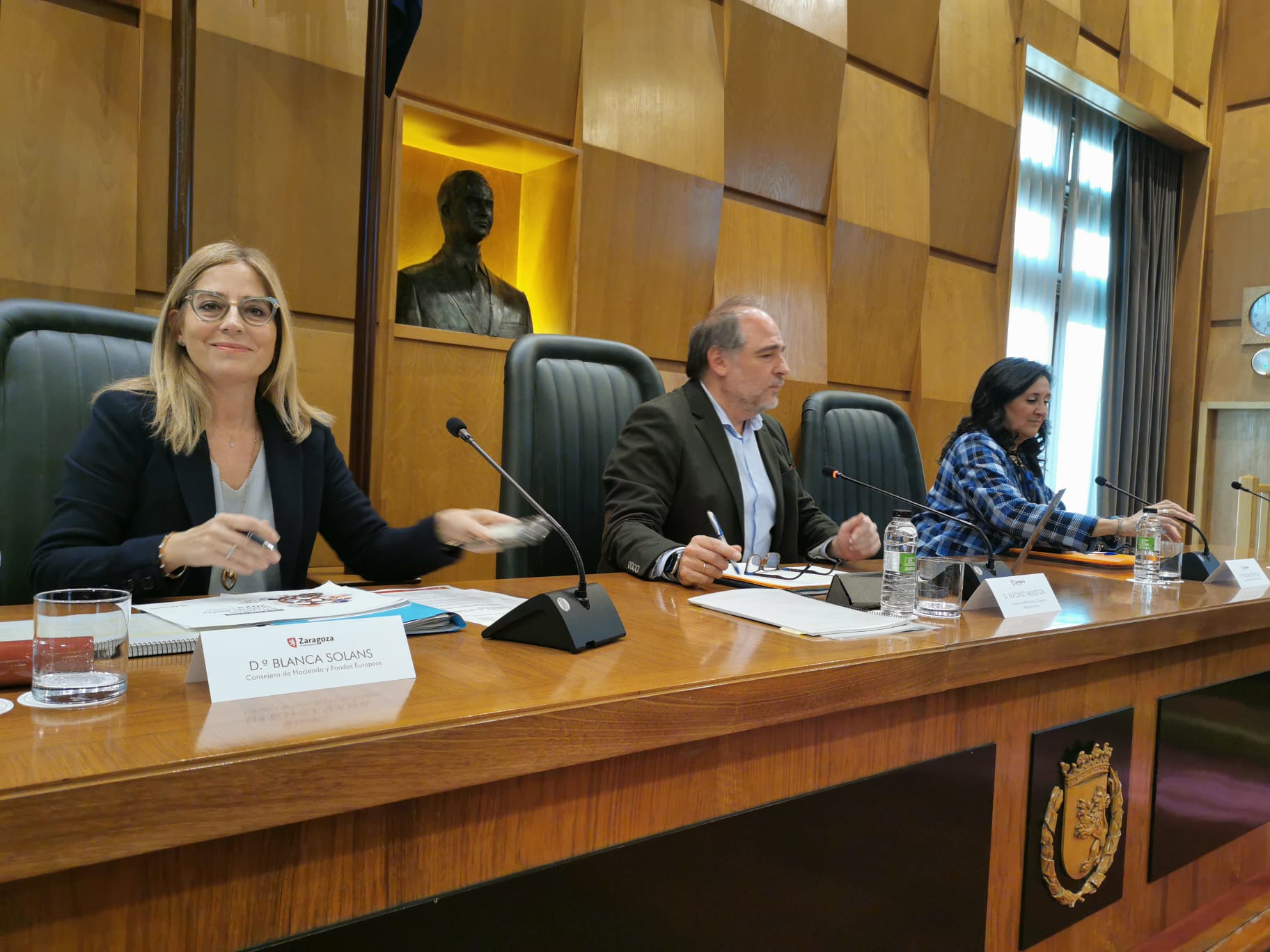 La consejera de Hacienda comparte el Presupuesto de 2024 con el tejido asociativo en el Consejo de Ciudad. Noticia. Ayuntamiento de Zaragoza